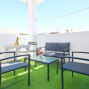 https://el-atico-de-las-marinas.hotelsincadiz.net
